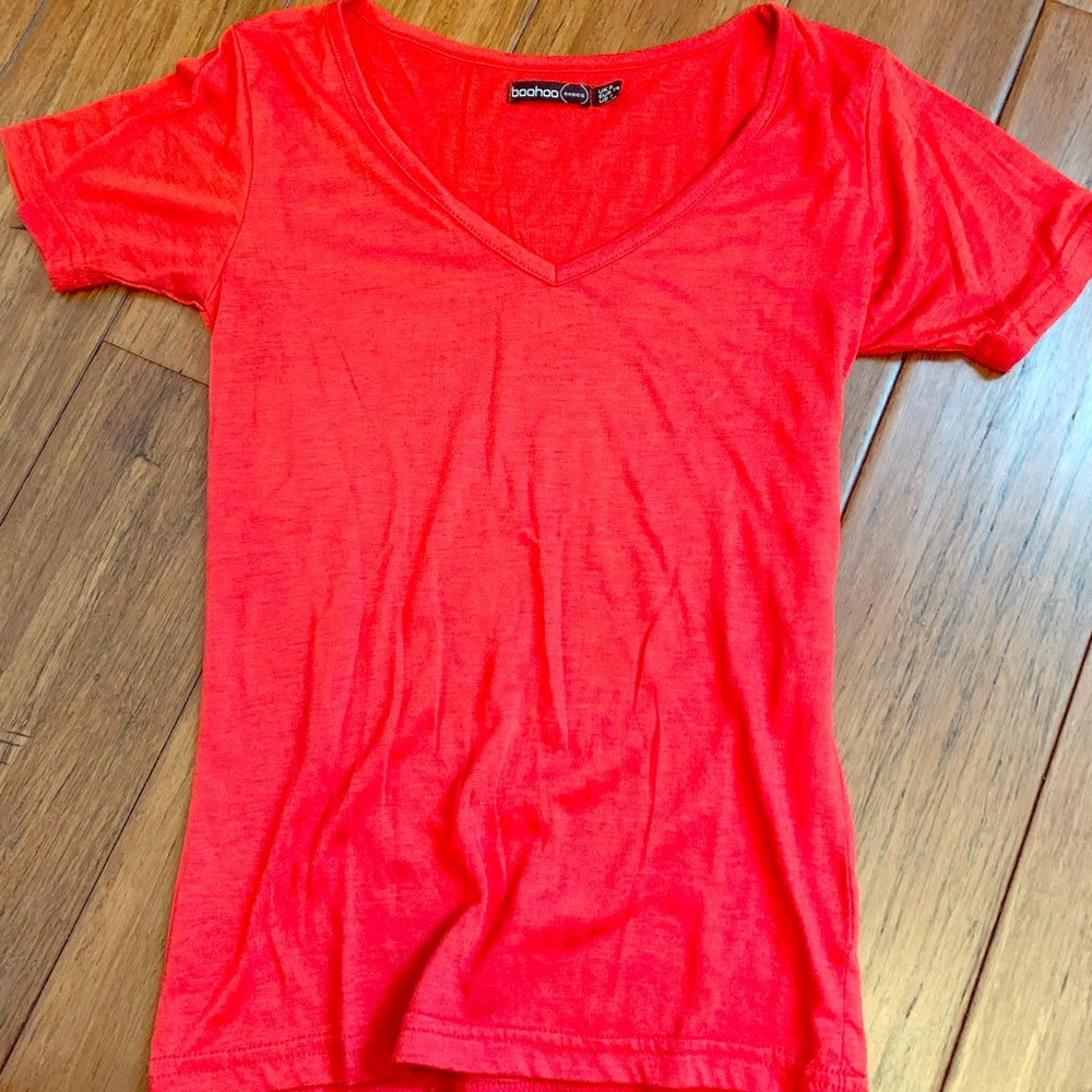 Tee